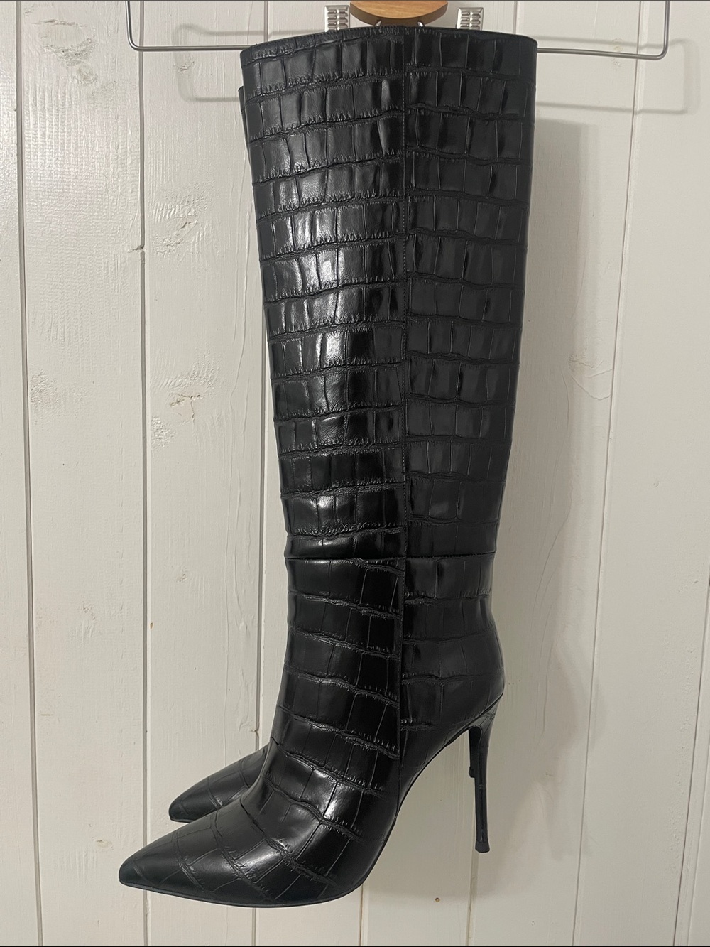 Jeffrey Campbell Arsen lll Black Croc-Embossed Knee-High Stiletto Boot - 9